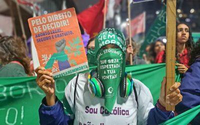 Pautemos o debate sobre aborto: nossas vidas não podem mais esperar